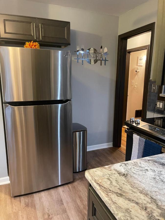 Adults Only Vacation Rental With Hot Tub- No Parties Detroit Esterno foto